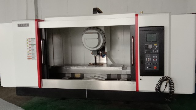 如何避免加工中心撞刀？科鼎數(shù)控告知您！