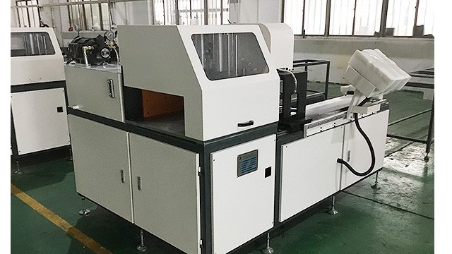 科鼎數(shù)控鋁材自動切割機(jī)的優(yōu)勢大全